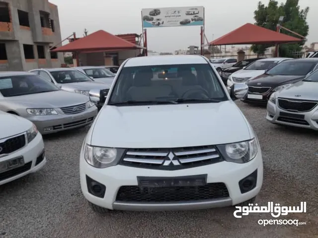 Used Mitsubishi L200 in Tripoli