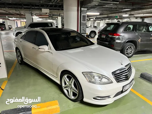 مرسيدس S500 قمة في النظافة والاداء بحالة الوكالة. Super clean Mercedes S500. immaculate condition