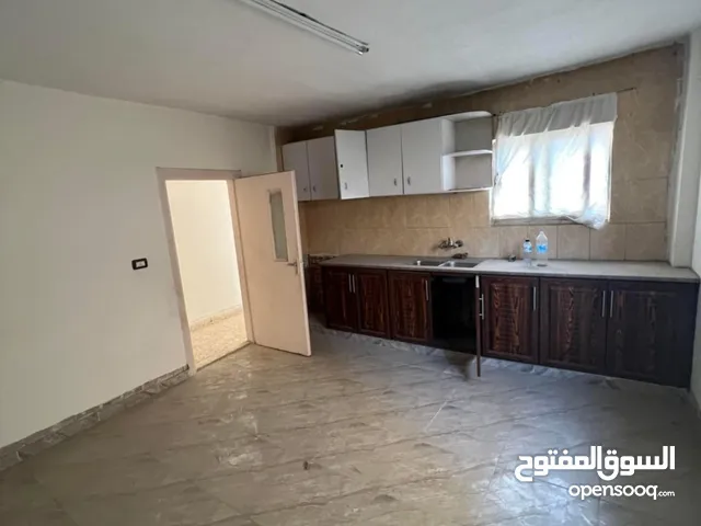 120 m2 3 Bedrooms Apartments for Sale in Zarqa Russayfah