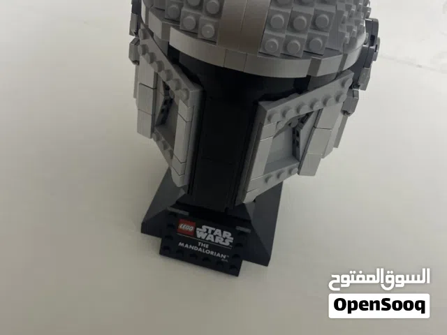 ليغو اصلي شكل رأس ستار وورز بحالة ممتازه الارتفاع 19سم والعرض 11سم مع الكاتالوج 584 قطعة موديل 2022
