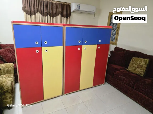 خزائن أطفال