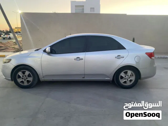 Used Kia Cerato in Misrata