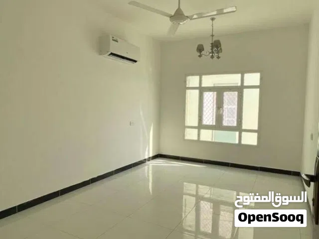 شقة واسعة في حي المسرات المعبيلة السابعة
