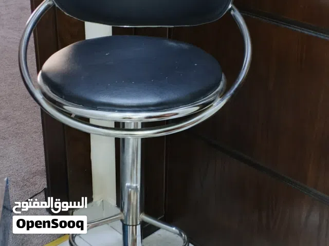 كرسي جلد بحالة وكاله