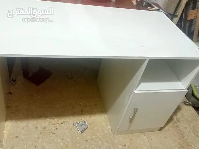 مكتب ومكتبه للبيع مكتب