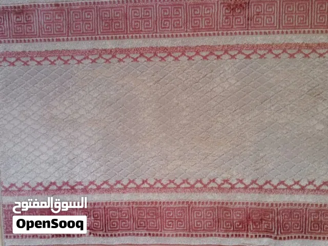 سجاد تركي بحالة جديده استخدام خغيف