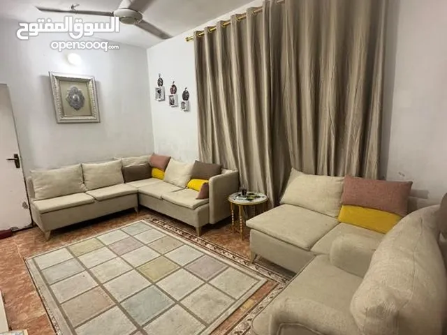 تخم صاله تصميم حديث مع الكوشات 10مقاعد السعر 450 وبي مجال