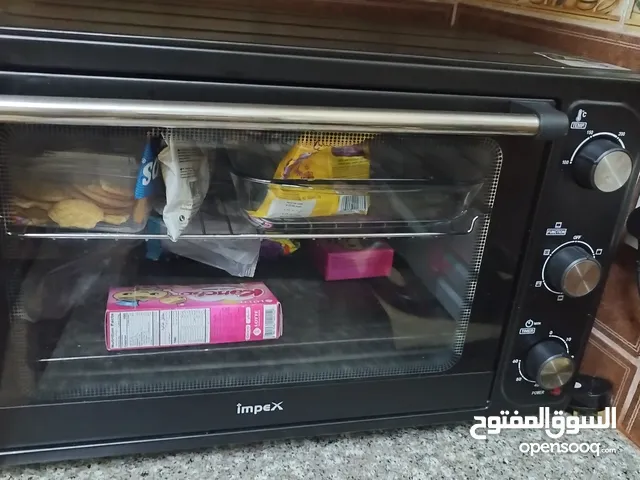 فرن امبكس بحاله ممتازه استعمال خفيف جدا بحالة الوكالة للبيع مناسب للمعجنات والفطاير