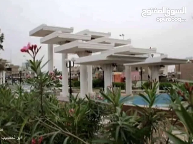 85 m2 5 Bedrooms Townhouse for Sale in Basra Hakemeia