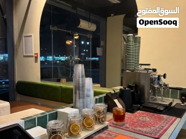 كافيه للبيع مع جميع معداته