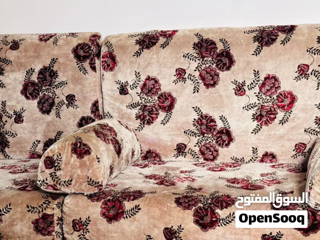غرفة جلوس ارضية