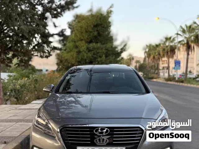 2017 هيونداي سوناتا Limited