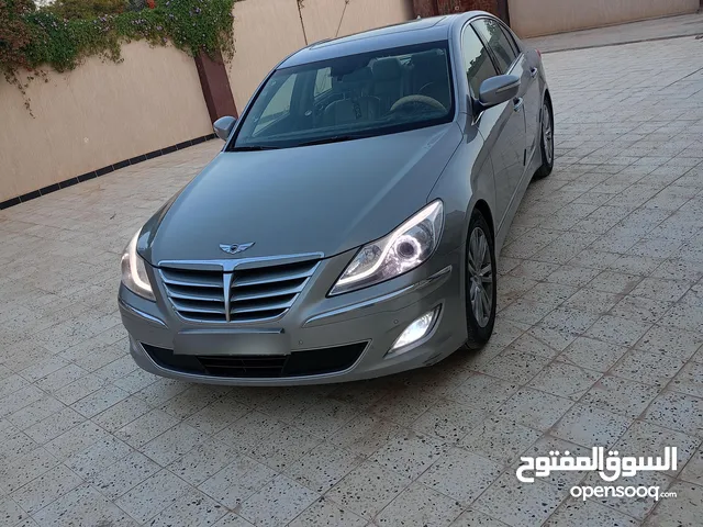 Used Genesis Other in Sirte