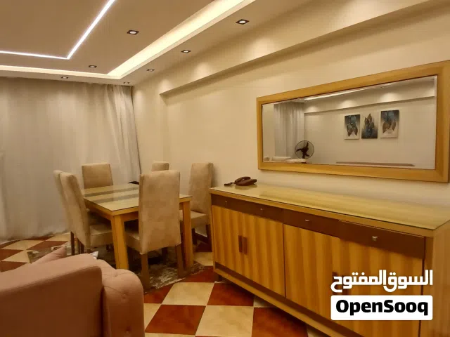 130 m2 3 Bedrooms Apartments for Rent in Alexandria Miami