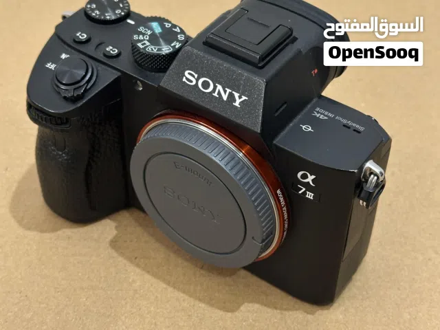 للبيع كاميرا Sony a7 iii قمة في النظافة