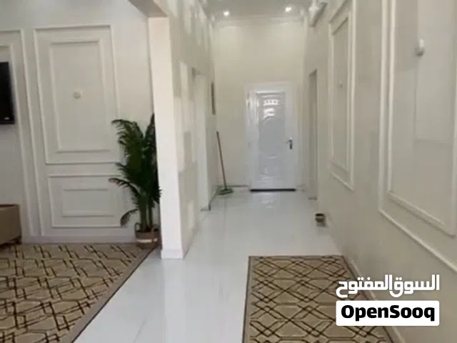 400 m2 2 Bedrooms Townhouse for Rent in Al Sharqiya Ja'alan Bani Bu Ali