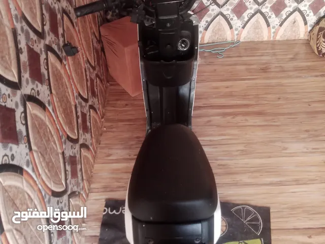 دراجه شحن للبيع السعر 300