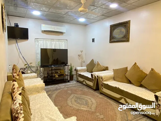 250 m2 2 Bedrooms Apartments for Sale in Basra Briha
