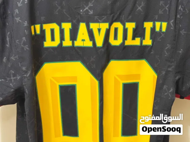 AC Milan x off white size large قميص اي سي ميلان اصدار محدود