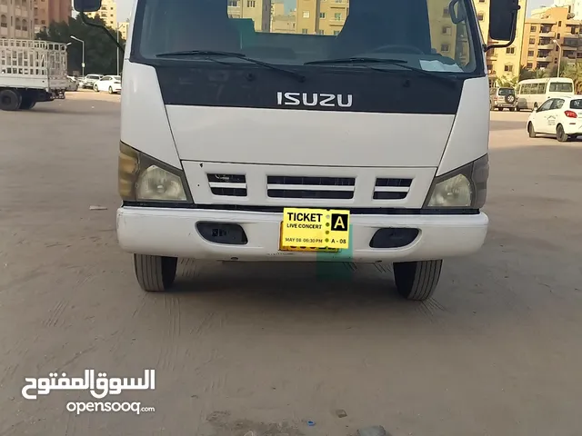 Used Isuzu Other in Kuwait City