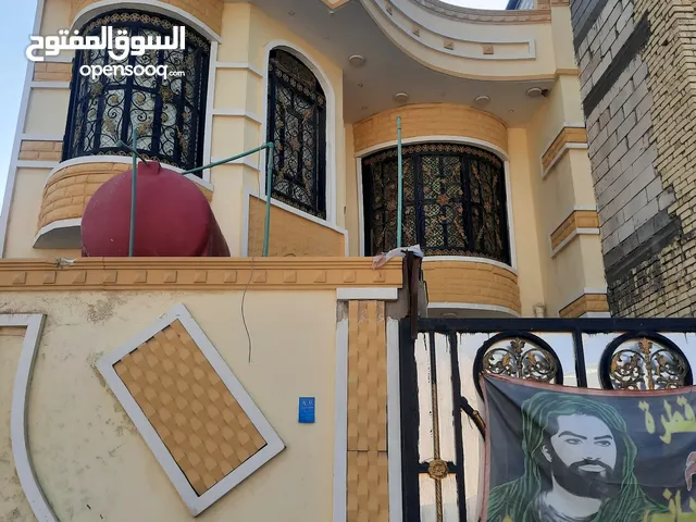 150 m2 5 Bedrooms Townhouse for Sale in Basra Al Tuba Wa Al Nakhila