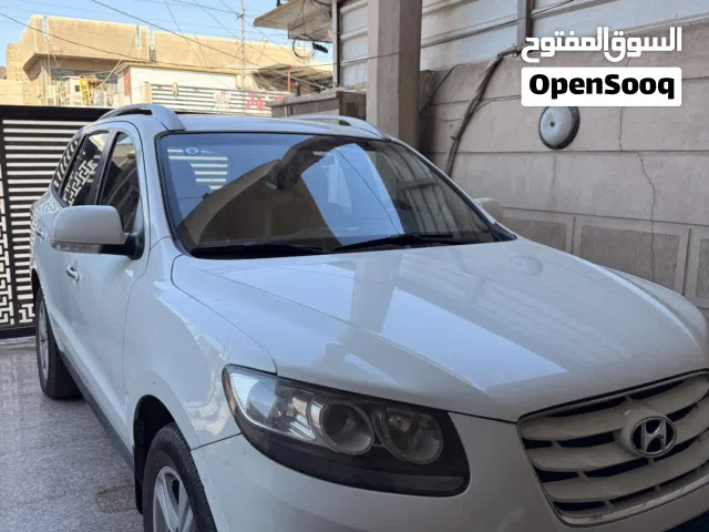 2011 هيونداي سنتافي Standard