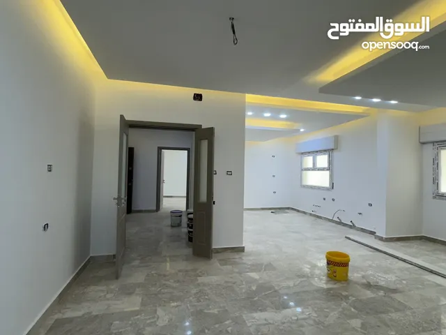 180 m2 3 Bedrooms Apartments for Rent in Tripoli Ghut Shaal