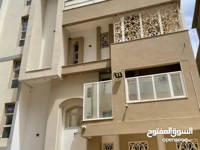 210 m2 4 Bedrooms Apartments for Rent in Benghazi Tabalino
