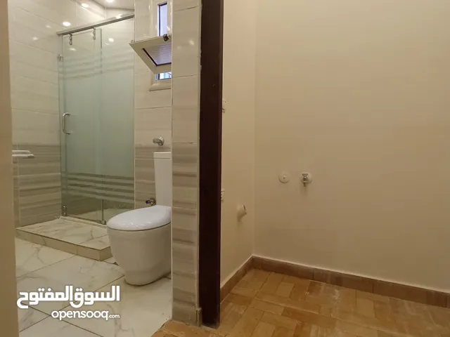 234 m2 3 Bedrooms Apartments for Sale in Giza Hadayek al-Ahram