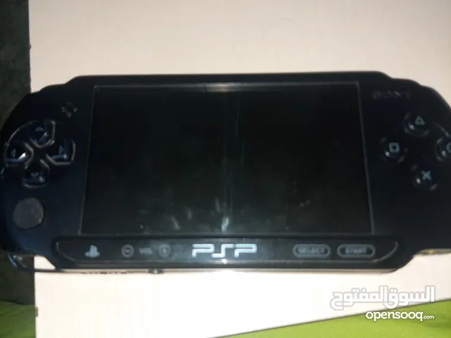 psp اخر نسخة تحديث لها جهاز نضيف مناسب قوي بعتبر مثل جديد الأصلي غير مفتوح مساحة 8 قيقة