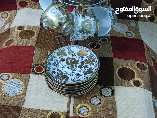 طقم قهوه بني مزغرف