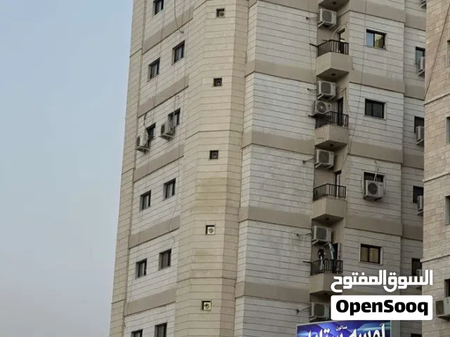 مطلوب شخص مصري محترم مشاركة شقة غرفة صالة حمام الفروانية ق3 مقابل الإدارة التعليمية