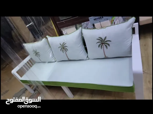 3pillow and 2 smoll coshan