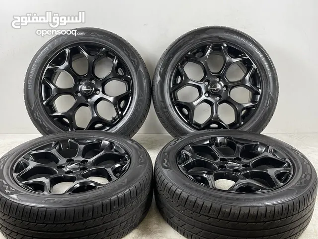 4 Chrysler ORIGINAL S300 Rims with tires, in perfect condition