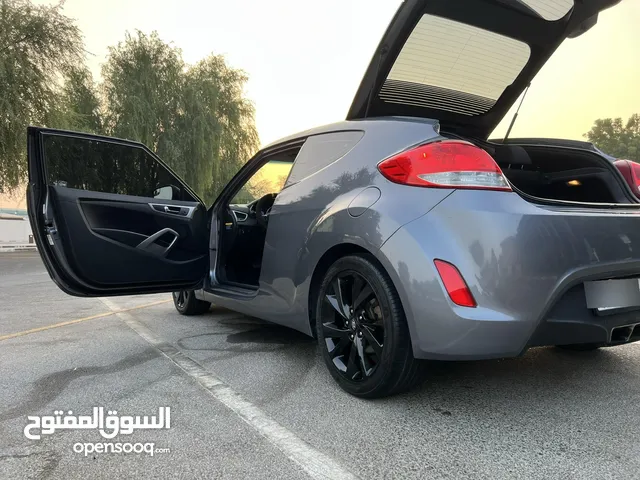 Hyundai Veloster 2016 hatchback USA spec