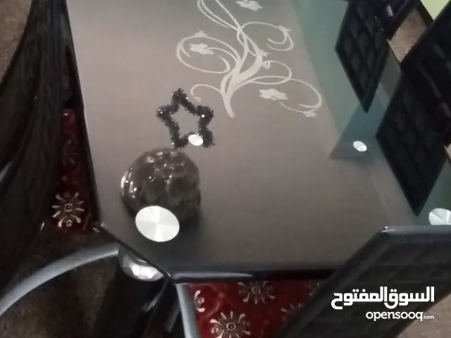 طاولة كازاز بحلة جيدا