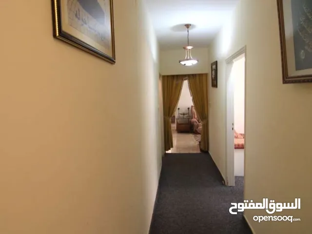 180 m2 3 Bedrooms Apartments for Rent in Ramallah and Al-Bireh Al Irsal St.