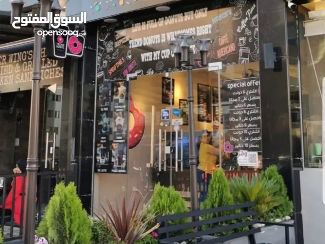 محل ومشغل للبيع مشروع استثماري قوي وبموقع مميز جدا للبيع بسبب السفر