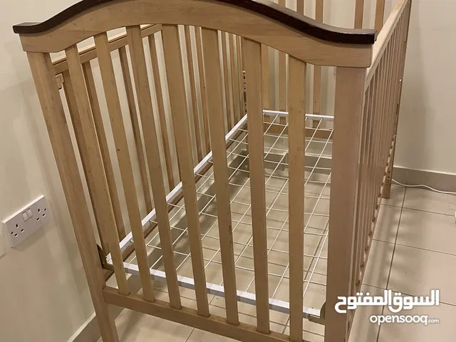 سرير اطفال