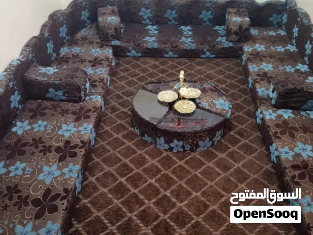 مجلس عربي للبيع