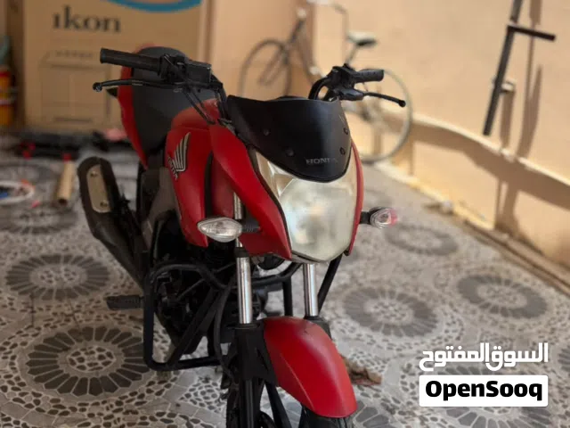 للبيع دراجه نظيفه هوندا 160
