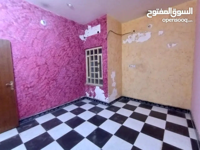 شقة أرضية معزولة للايجار في الجبيلة تؤجر للعوائل فقط