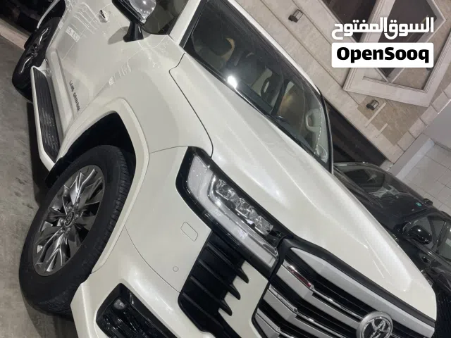 لاندكروزر ساس VX 2024 عداد 25 الف