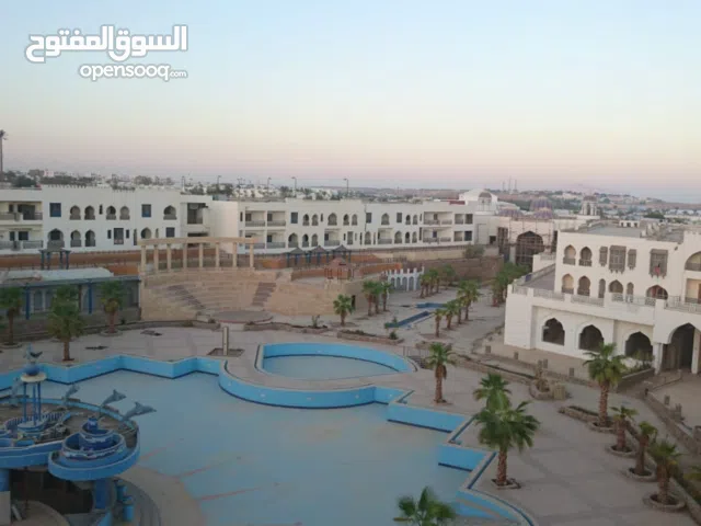 فندق للبيع مصر مدينة شرم الشيخ منطقةخليج نعمة الفندق يطل على طريق السلام الرئيسي مساحة الفندق 32,000