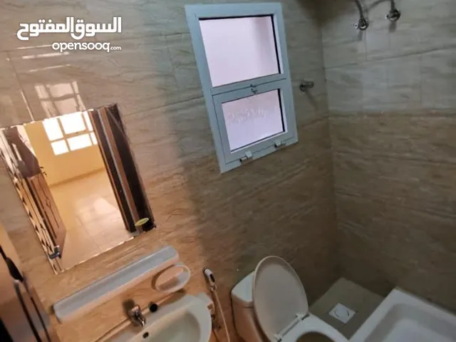flat for rent in bousher  price:200 riyal with : internet free two rooms and one hall and two toilet