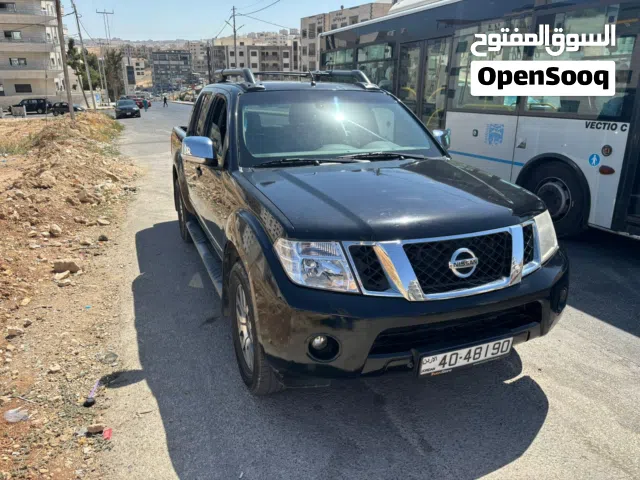 2011 نيسان نافارا DX