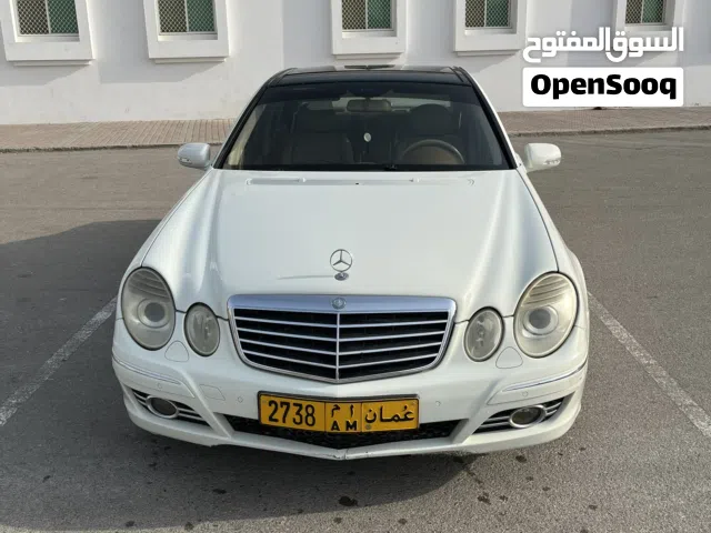 مرسيدس بنز الفئة E 2009 موديل 280 کراون جديدة مع جهاز تعويض مستعمل بحالة ممتازة