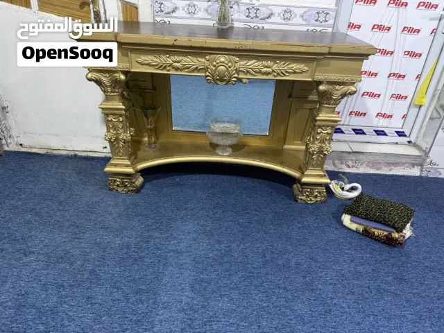 ميز مال دخول خشب زان الاصلي الوصف مهم
