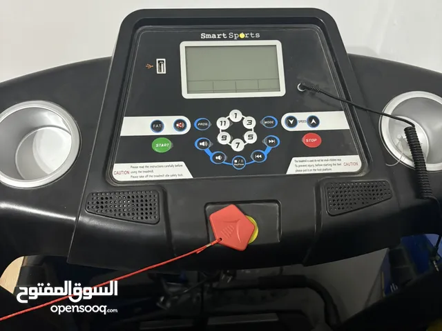 جهاز ركض نوع Smart Sports بحالة ممتازة