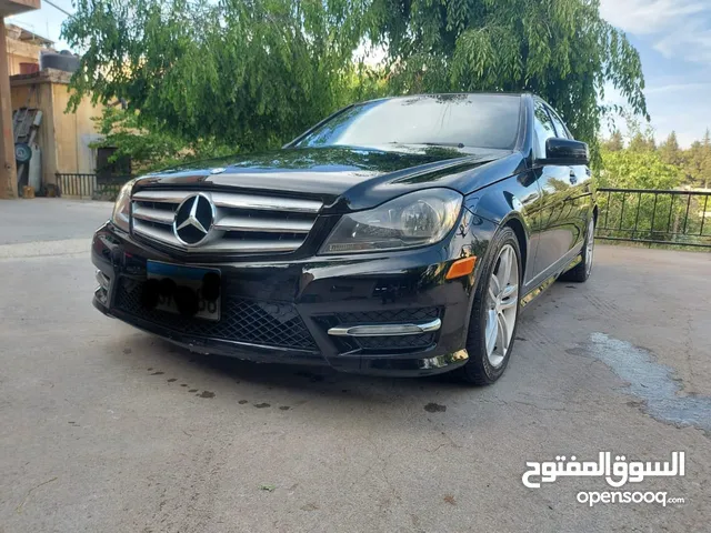 Mercedes Benz C 300 2012 in Zahle